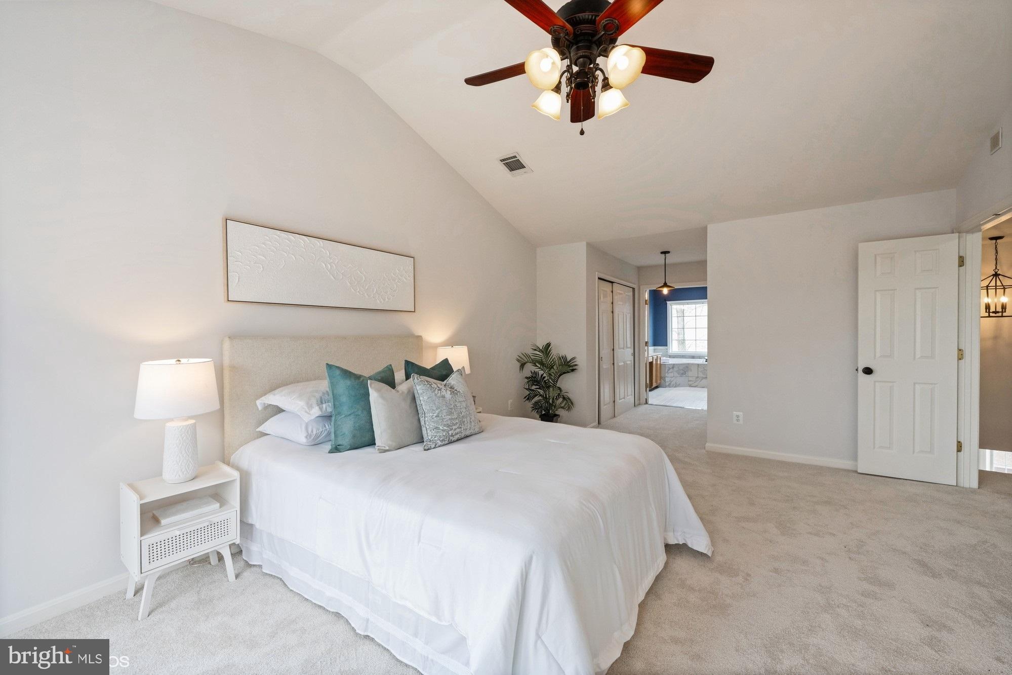 6412 EMERALD GREEN COURT