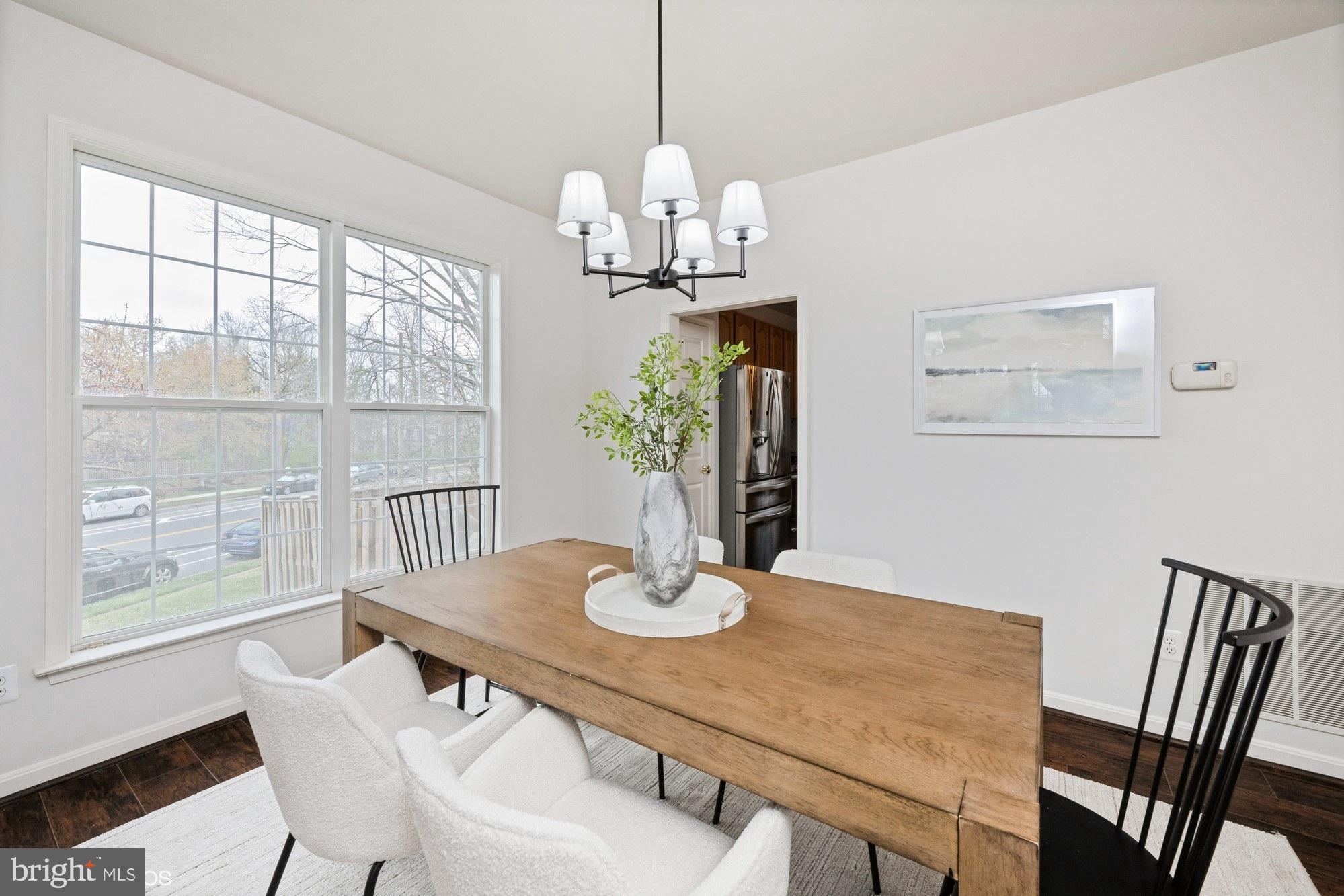 6412 EMERALD GREEN COURT