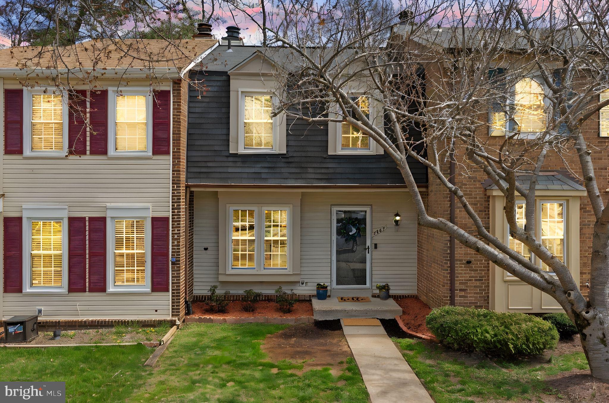 7903 Bubbling Brook Cir