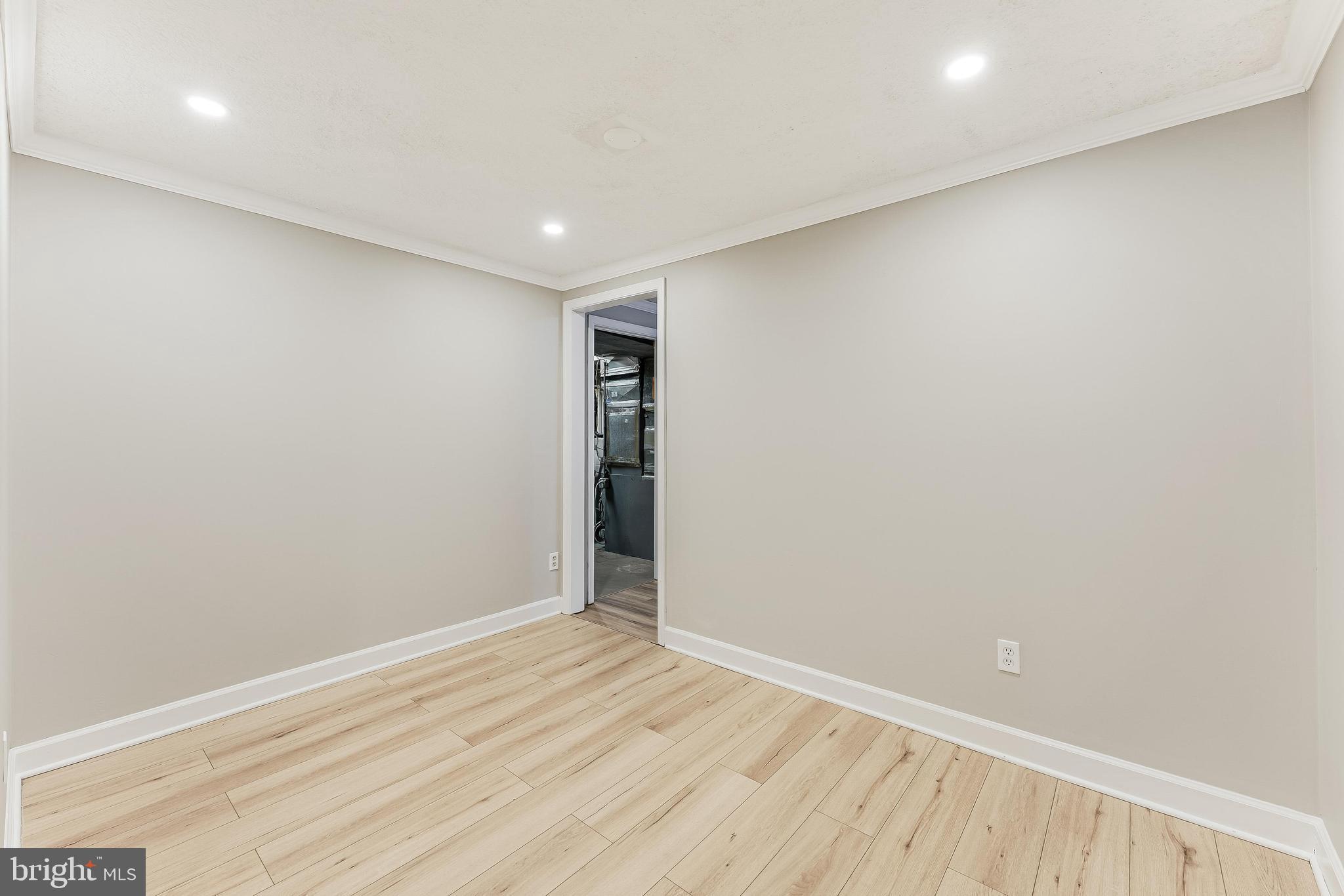 12828 Great Oak Ln