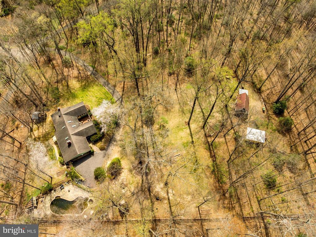 12828 Great Oak Ln