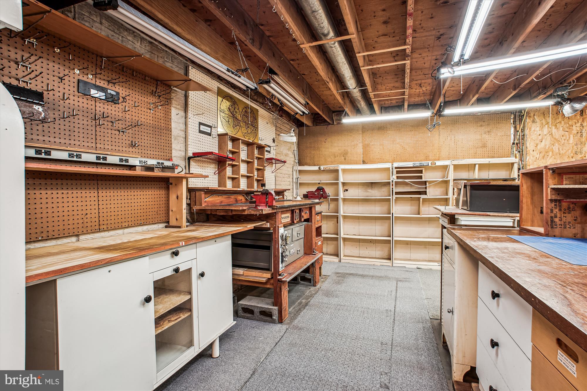 2715 COPPER CREEK ROAD