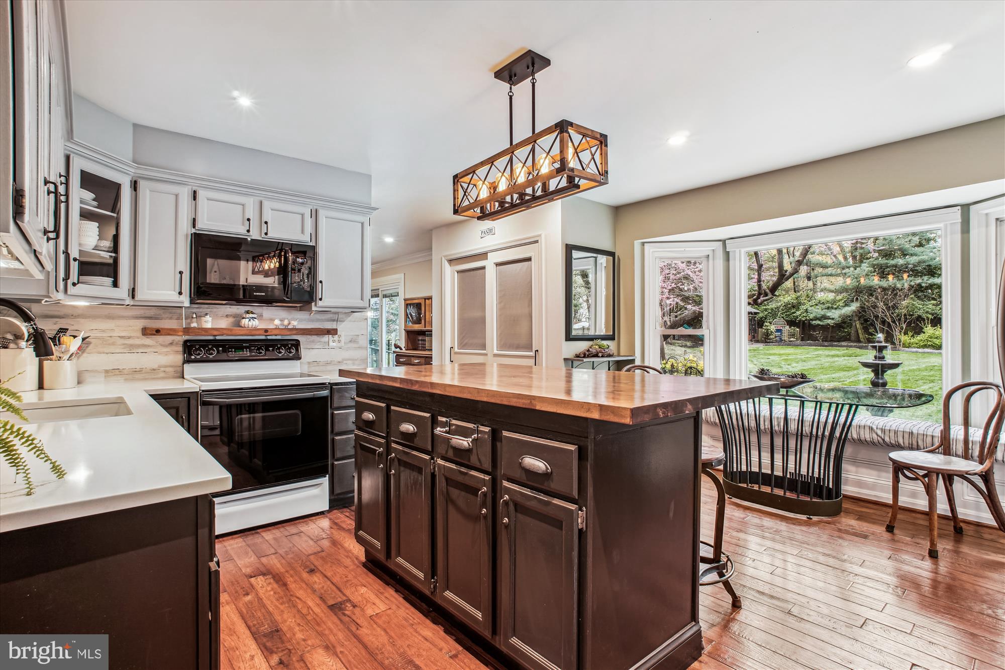 2715 COPPER CREEK ROAD