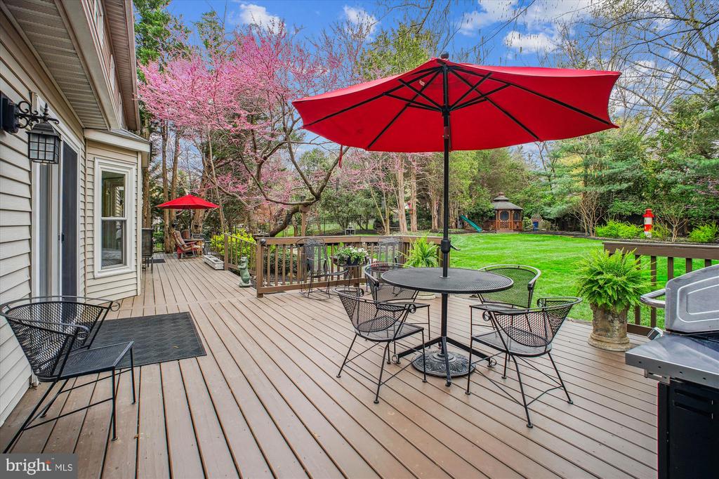 2715 COPPER CREEK ROAD