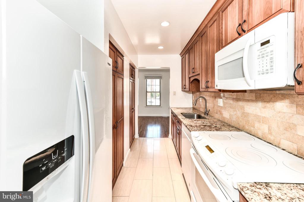 2307 HARLEYFORD CT