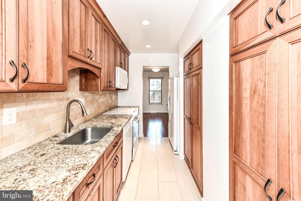 2307 HARLEYFORD CT