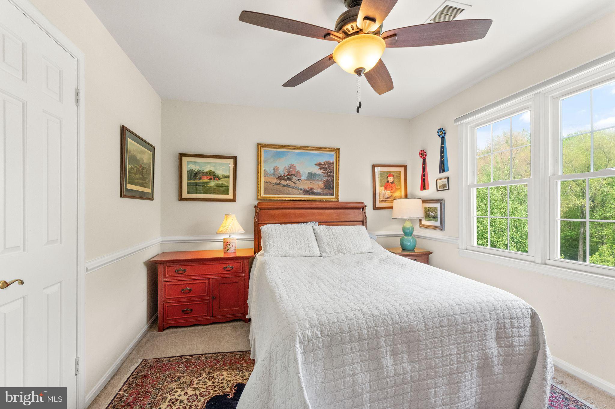 1031 CUP LEAF HOLLY COURT