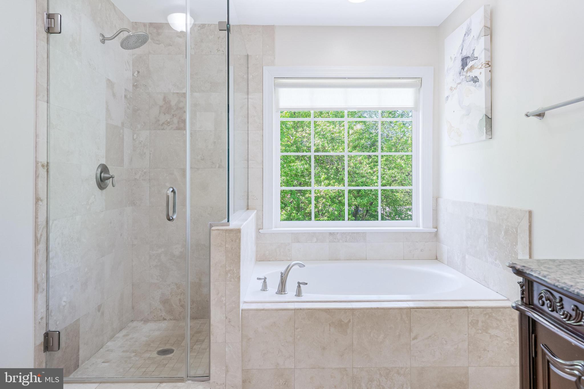 858 Constellation Dr