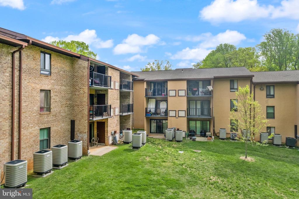 11657 Stoneview Sq #97/11c