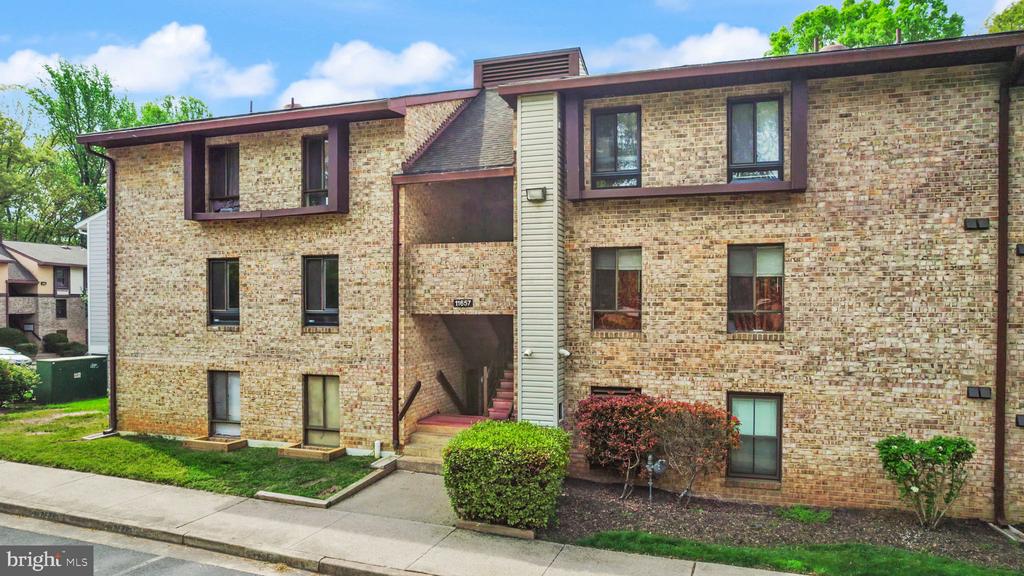 11657 Stoneview Sq #97/11c