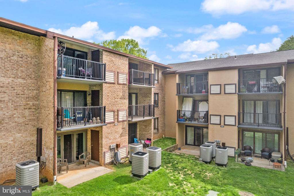 11657 Stoneview Sq #97/11c