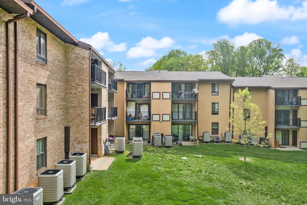 11657 Stoneview Sq #97/11c