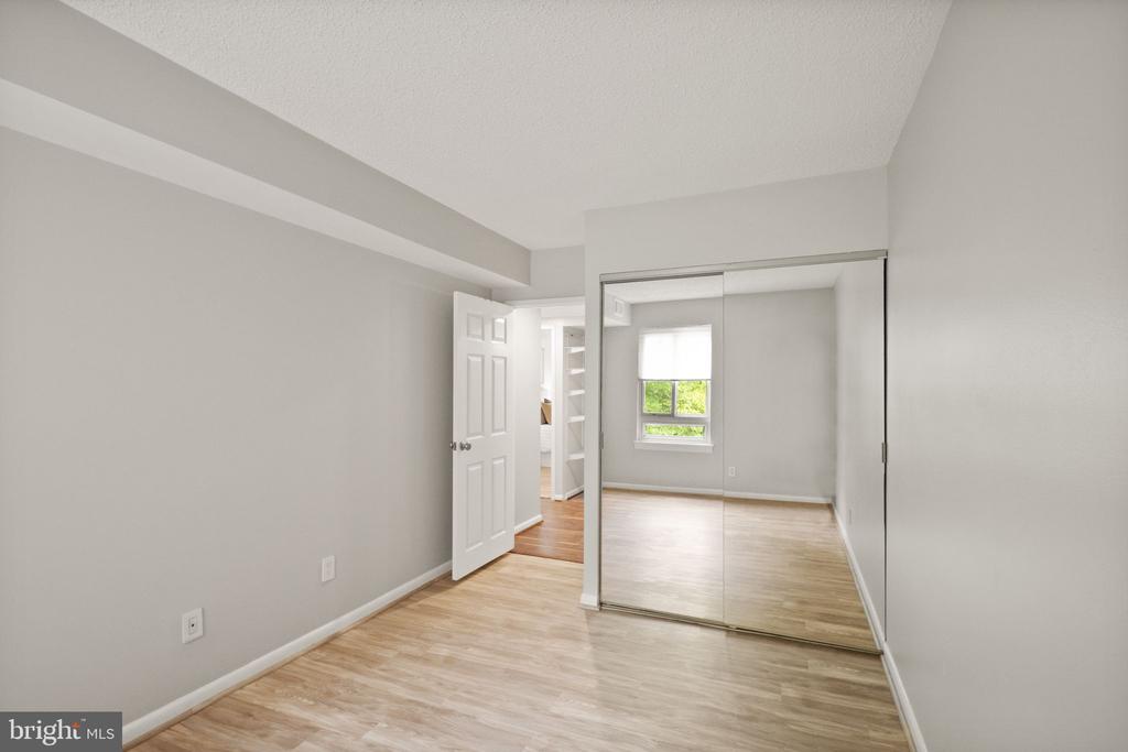 11657 Stoneview Sq #97/11c
