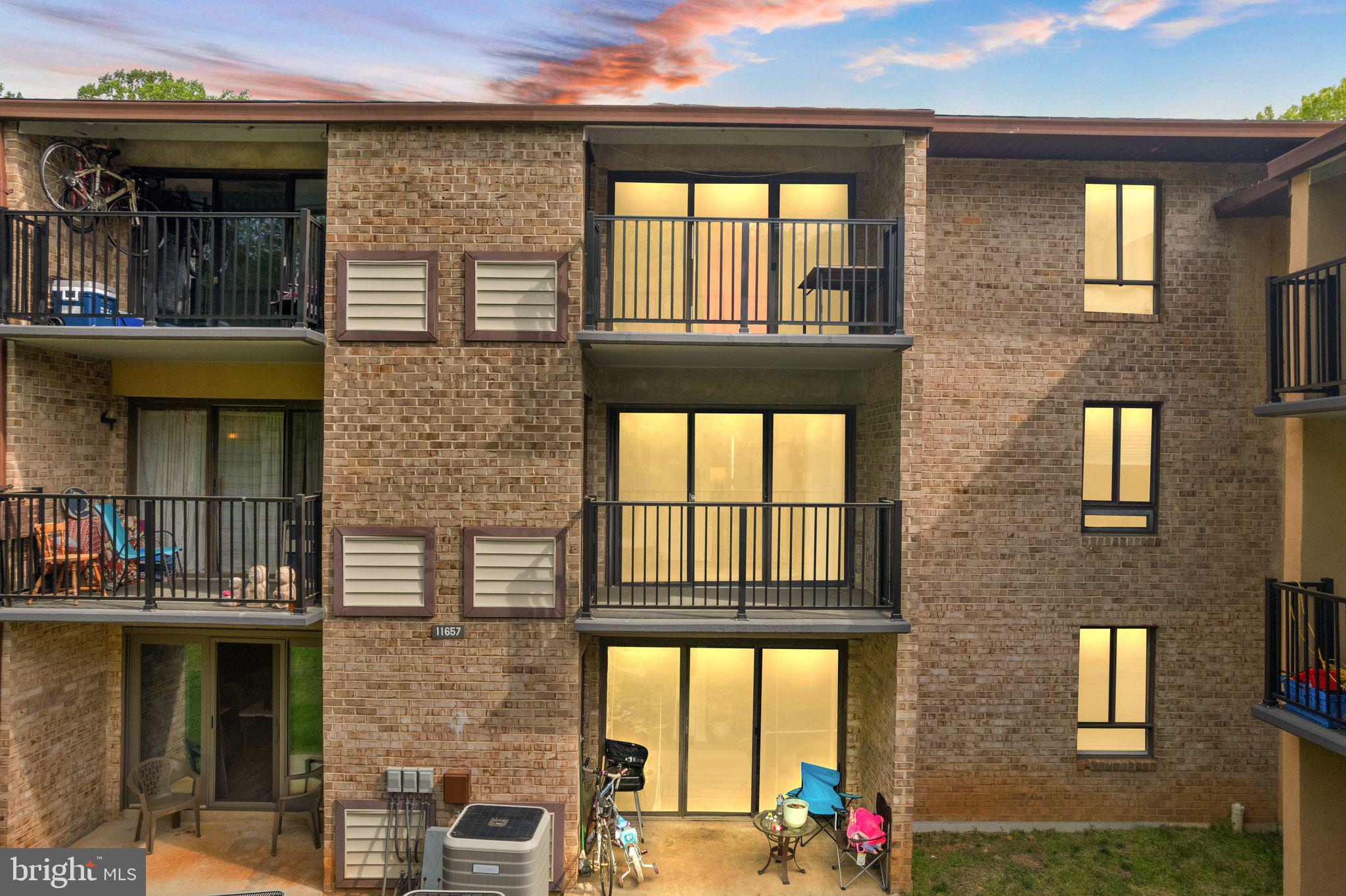 11657 Stoneview Sq #97/11c