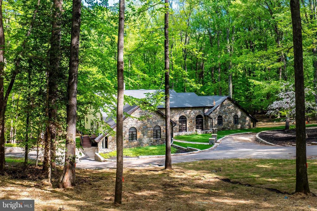 105 Jefferson Run Rd