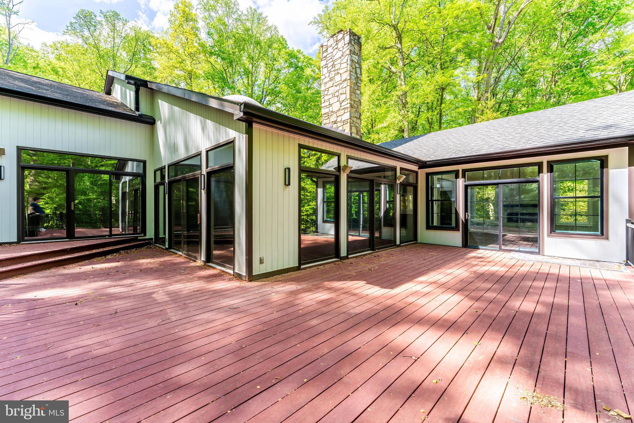 105 Jefferson Run Rd