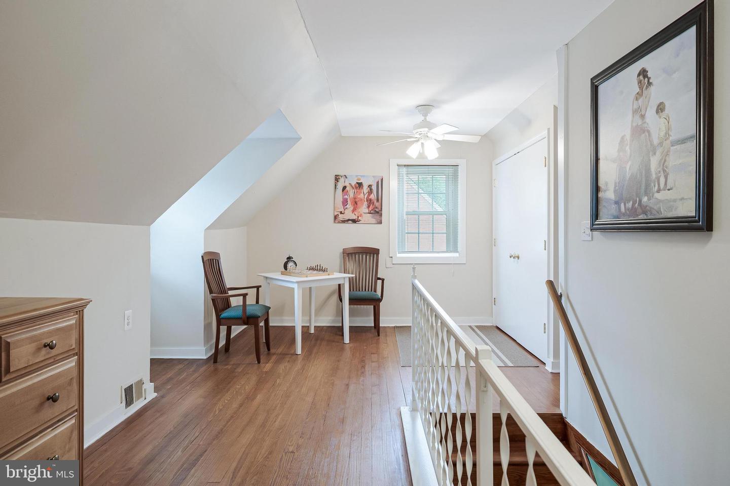3012 Lawrence Dr