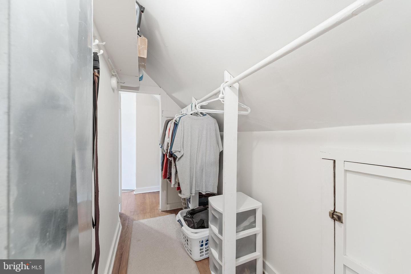 3012 Lawrence Dr