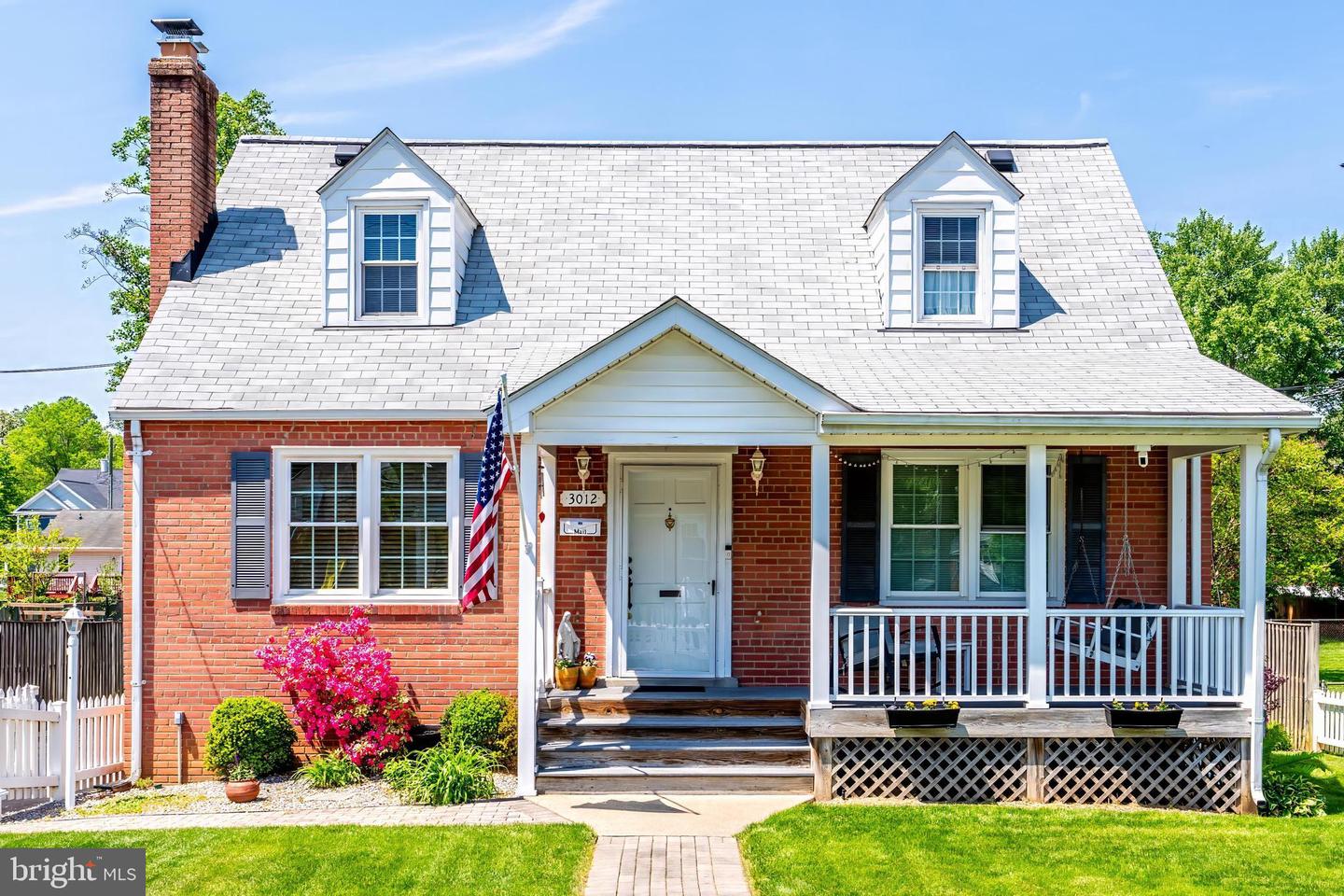 3012 Lawrence Dr