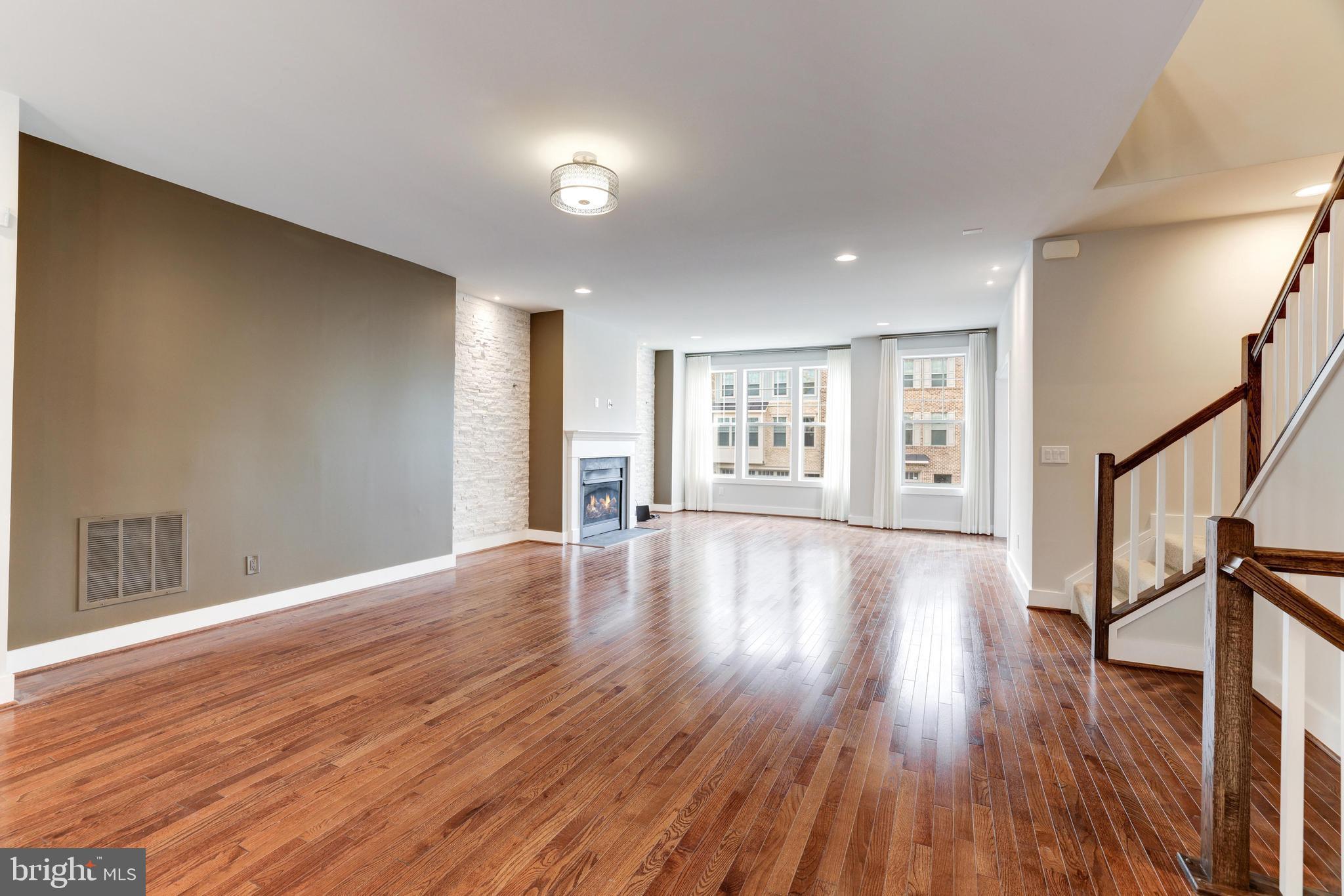9558 KATELYN ZINN PL