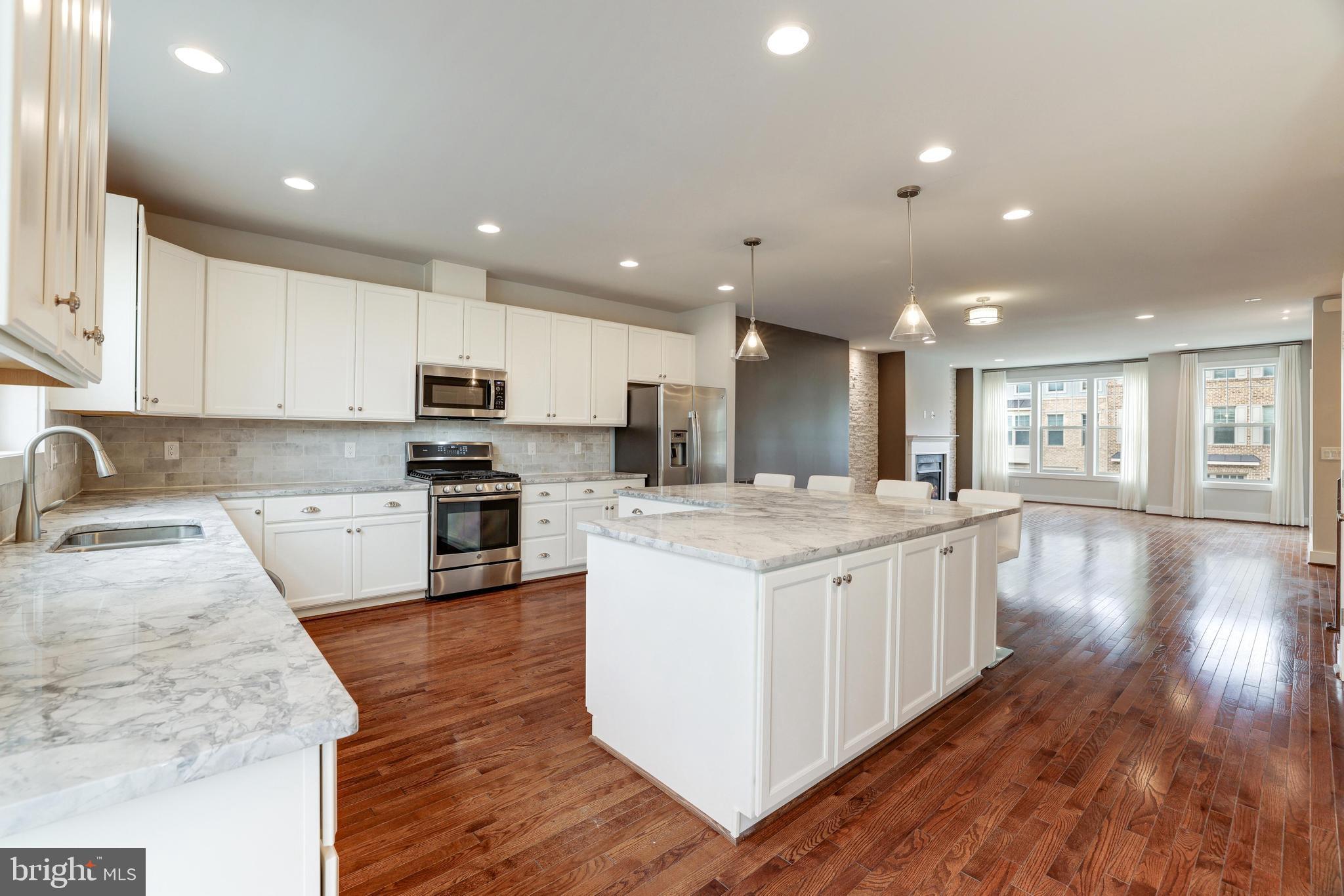 9558 KATELYN ZINN PL