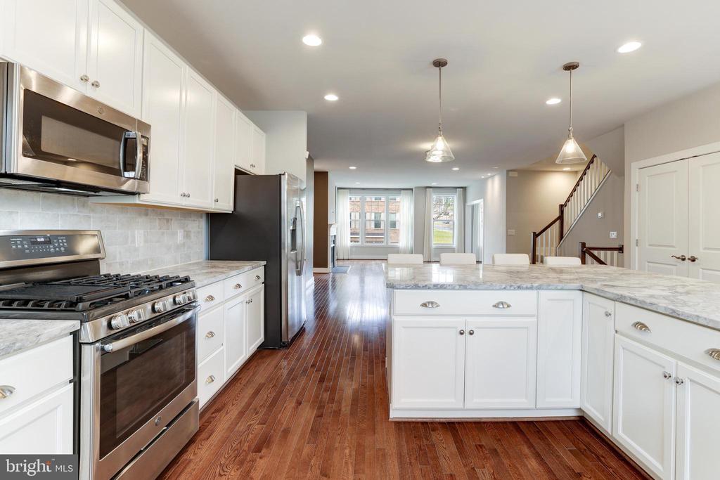 9558 KATELYN ZINN PL