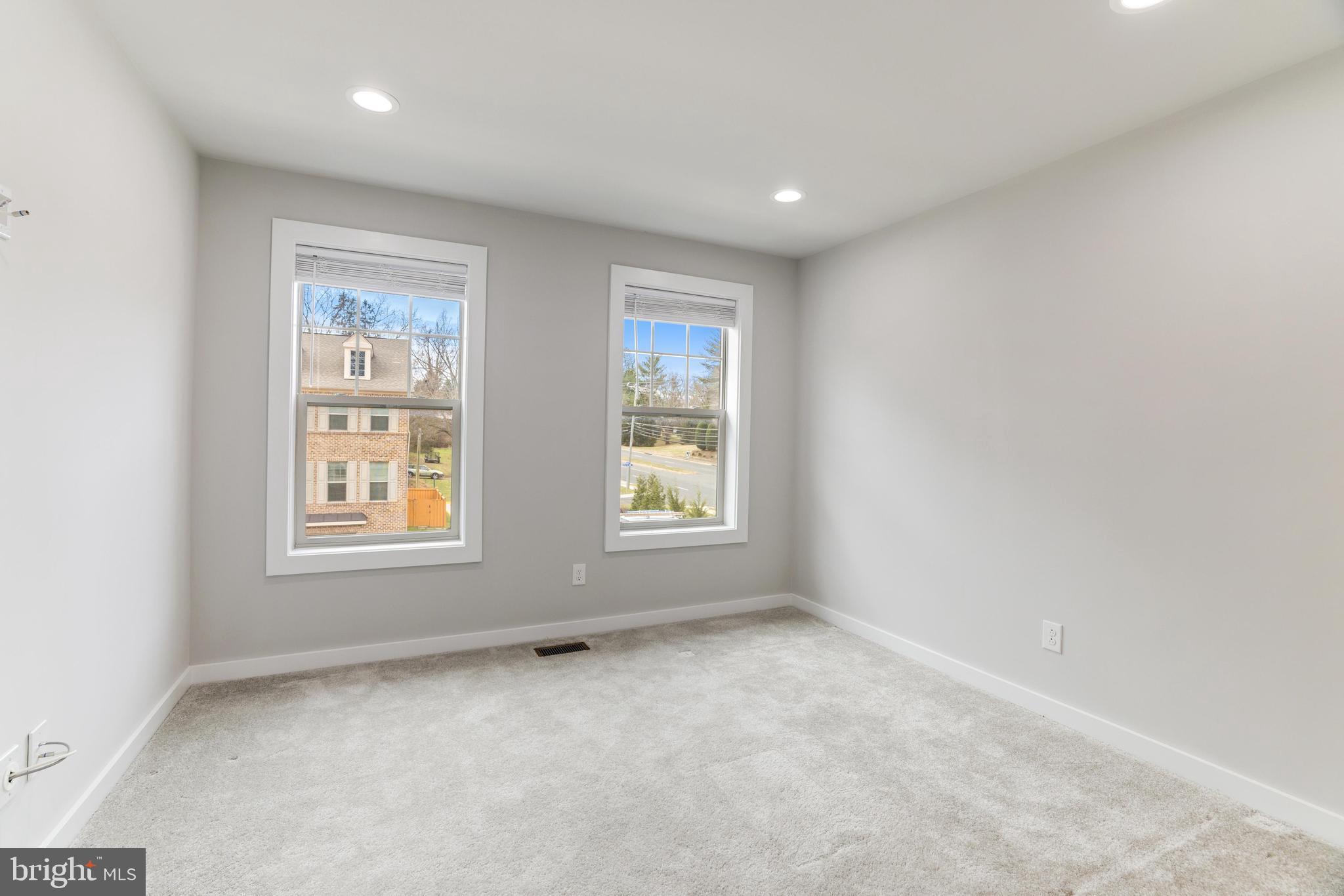 9558 KATELYN ZINN PL