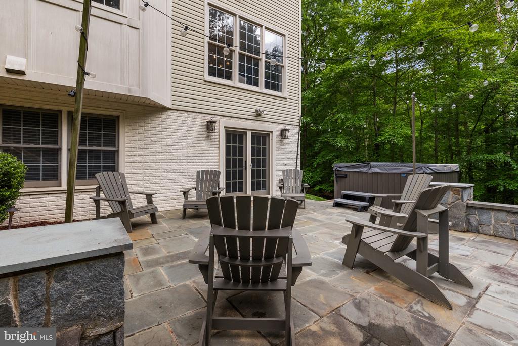 9526 CLAYCHIN COURT
