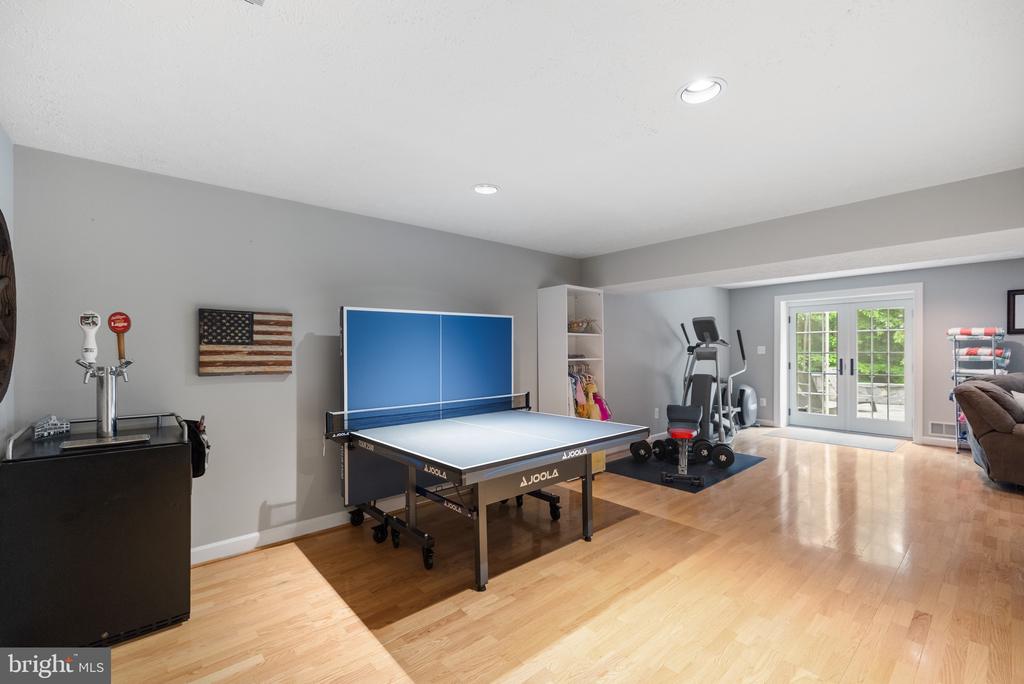 9526 CLAYCHIN COURT