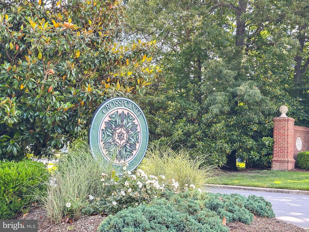 8346 Argent Cir