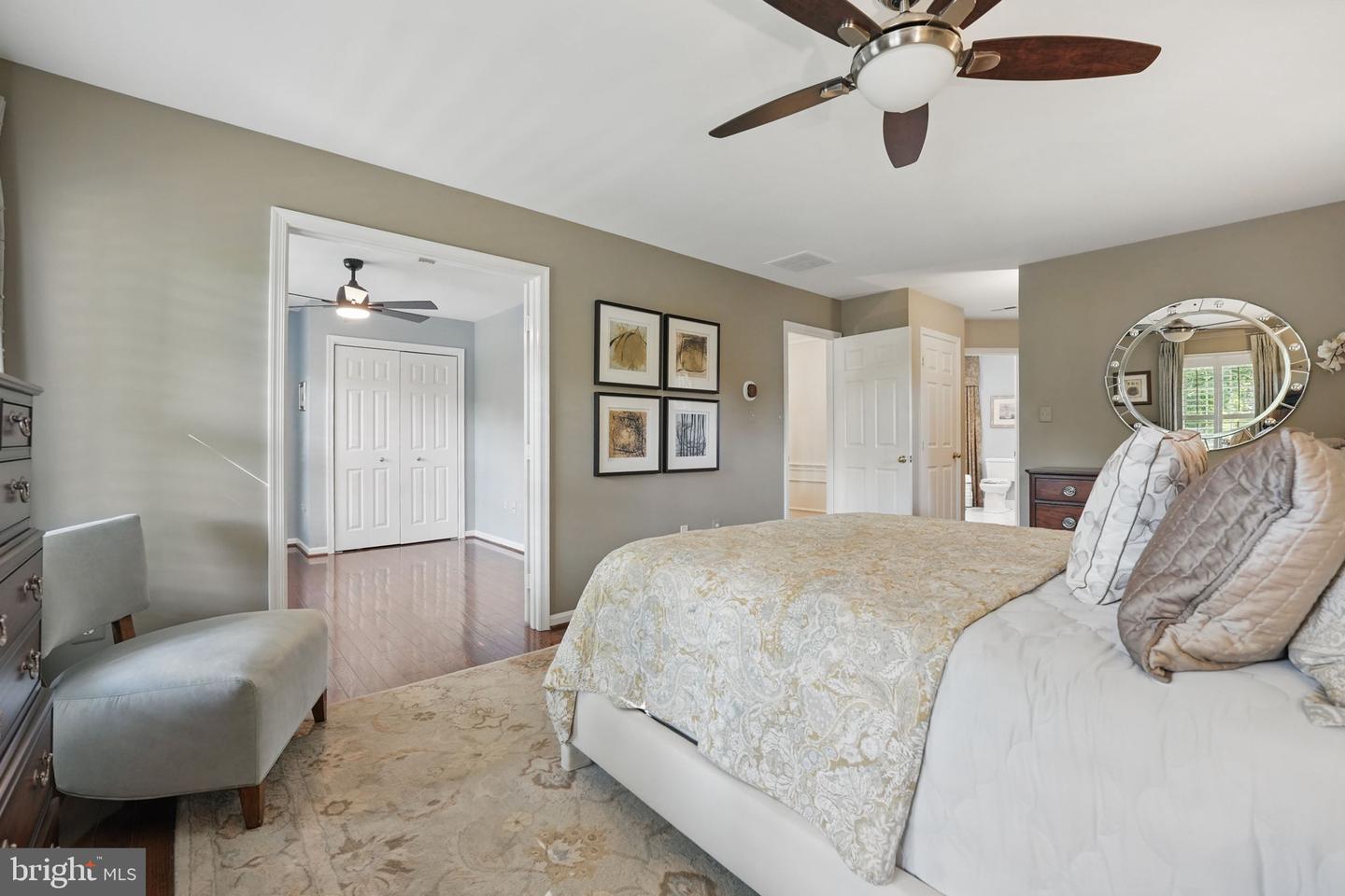 8346 Argent Cir