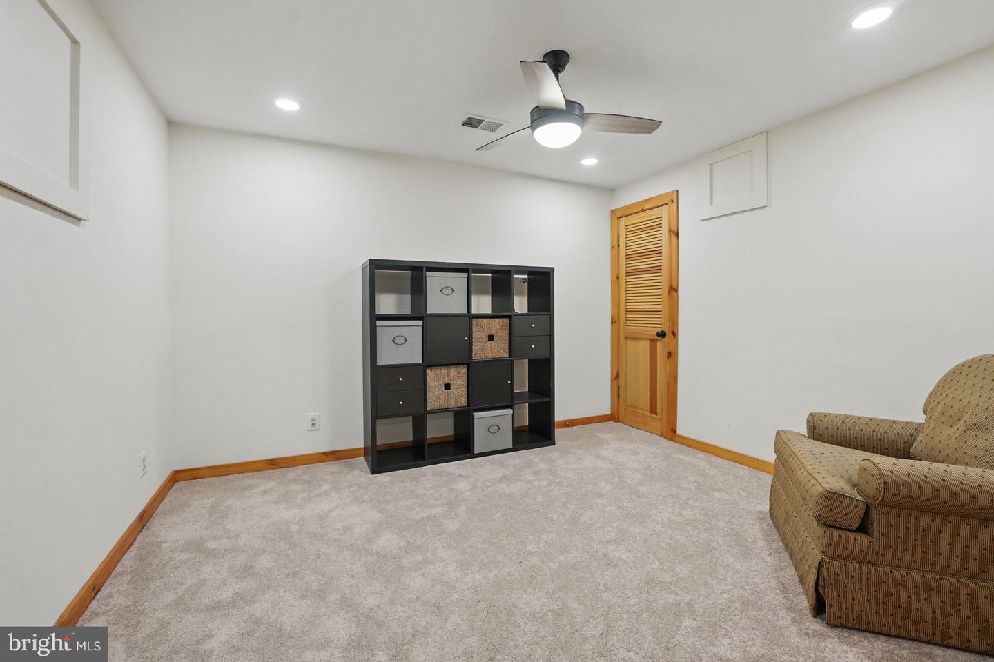 8346 Argent Cir