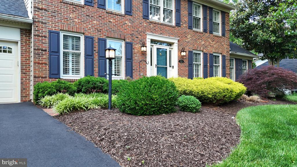8346 Argent Cir