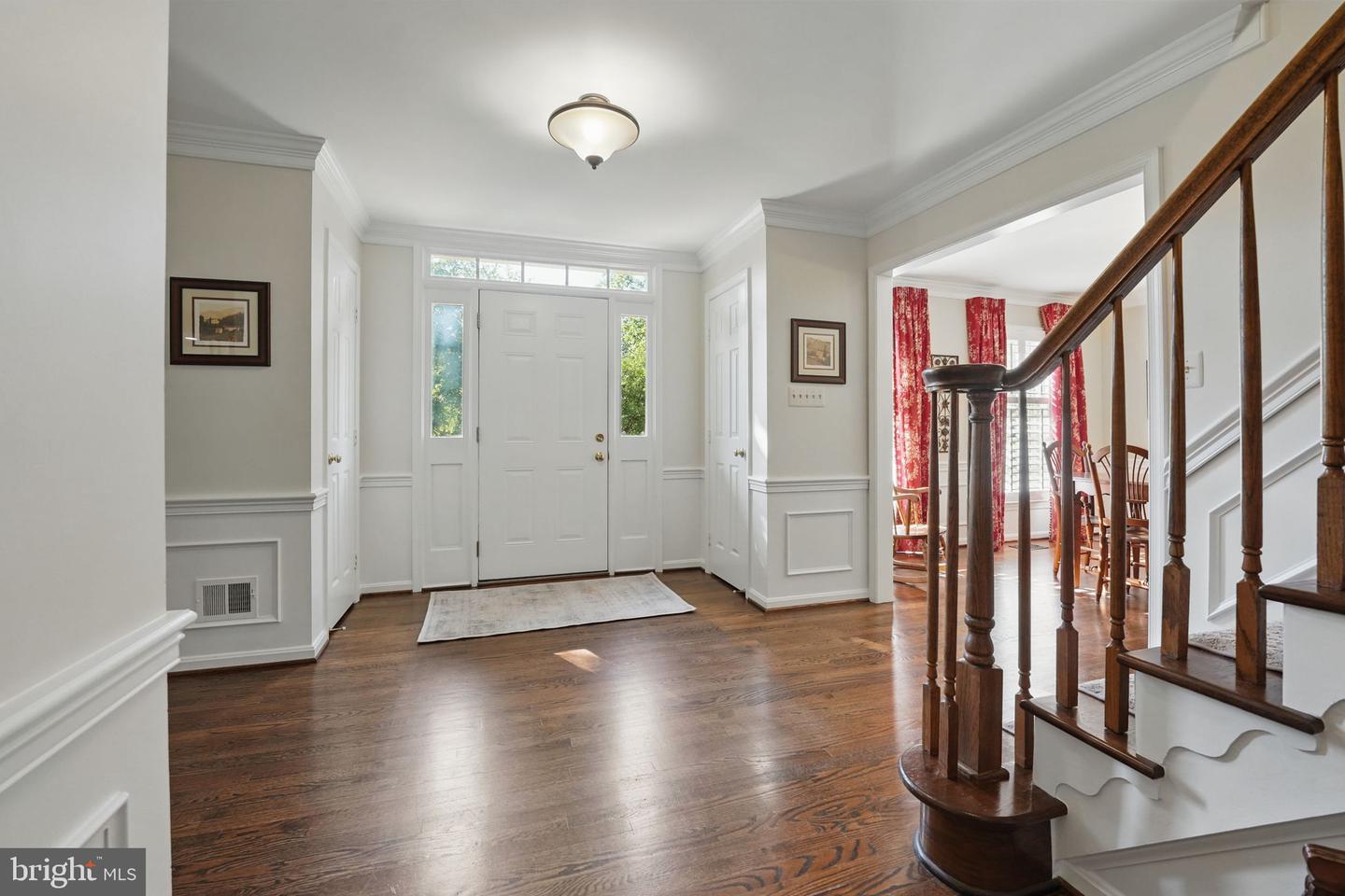 8346 Argent Cir