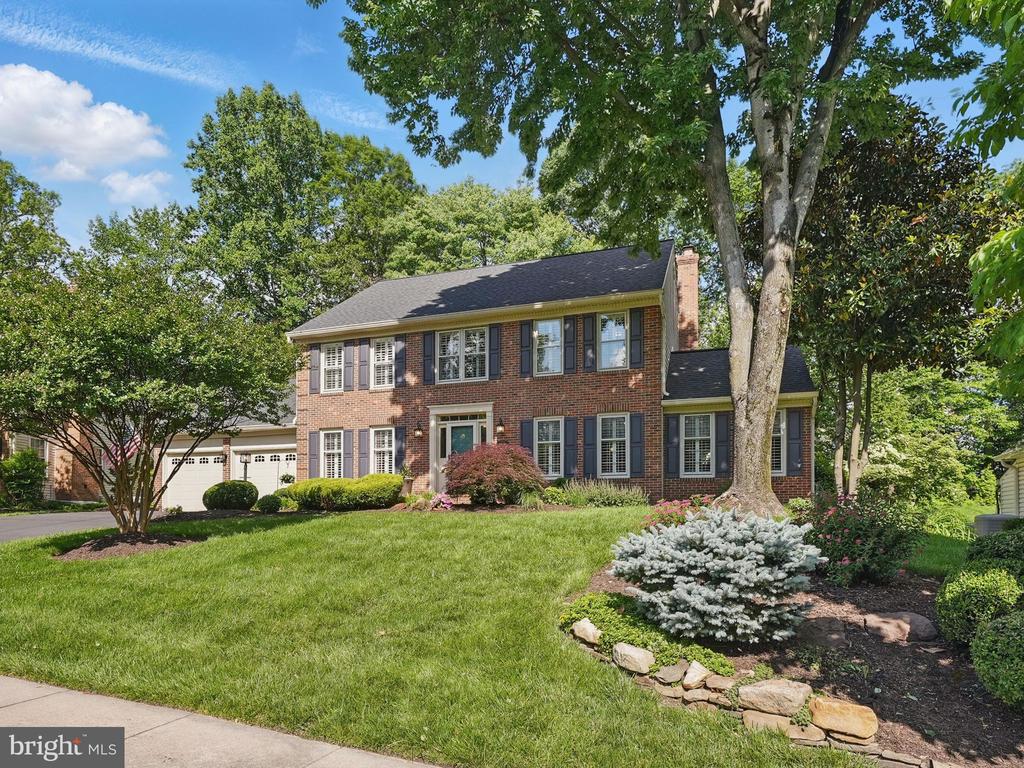 8346 Argent Cir