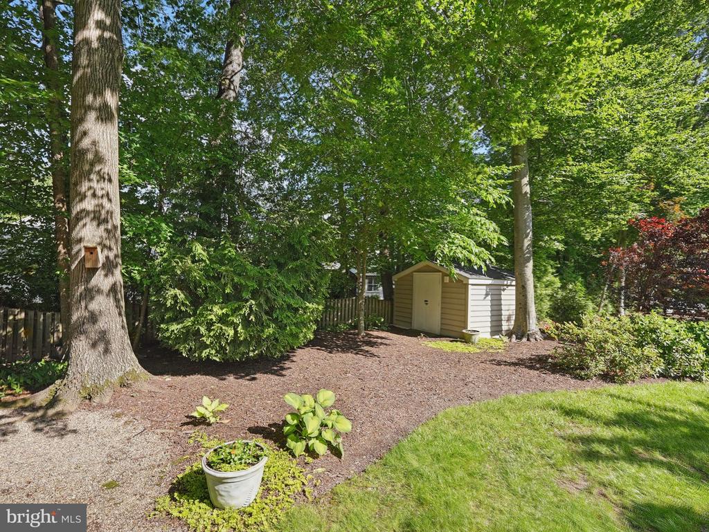 8346 Argent Cir