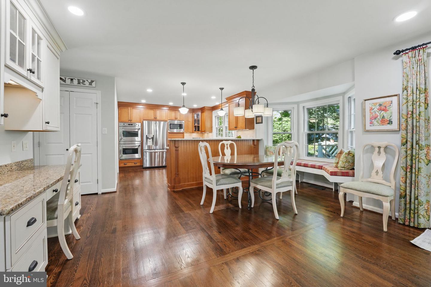8346 Argent Cir