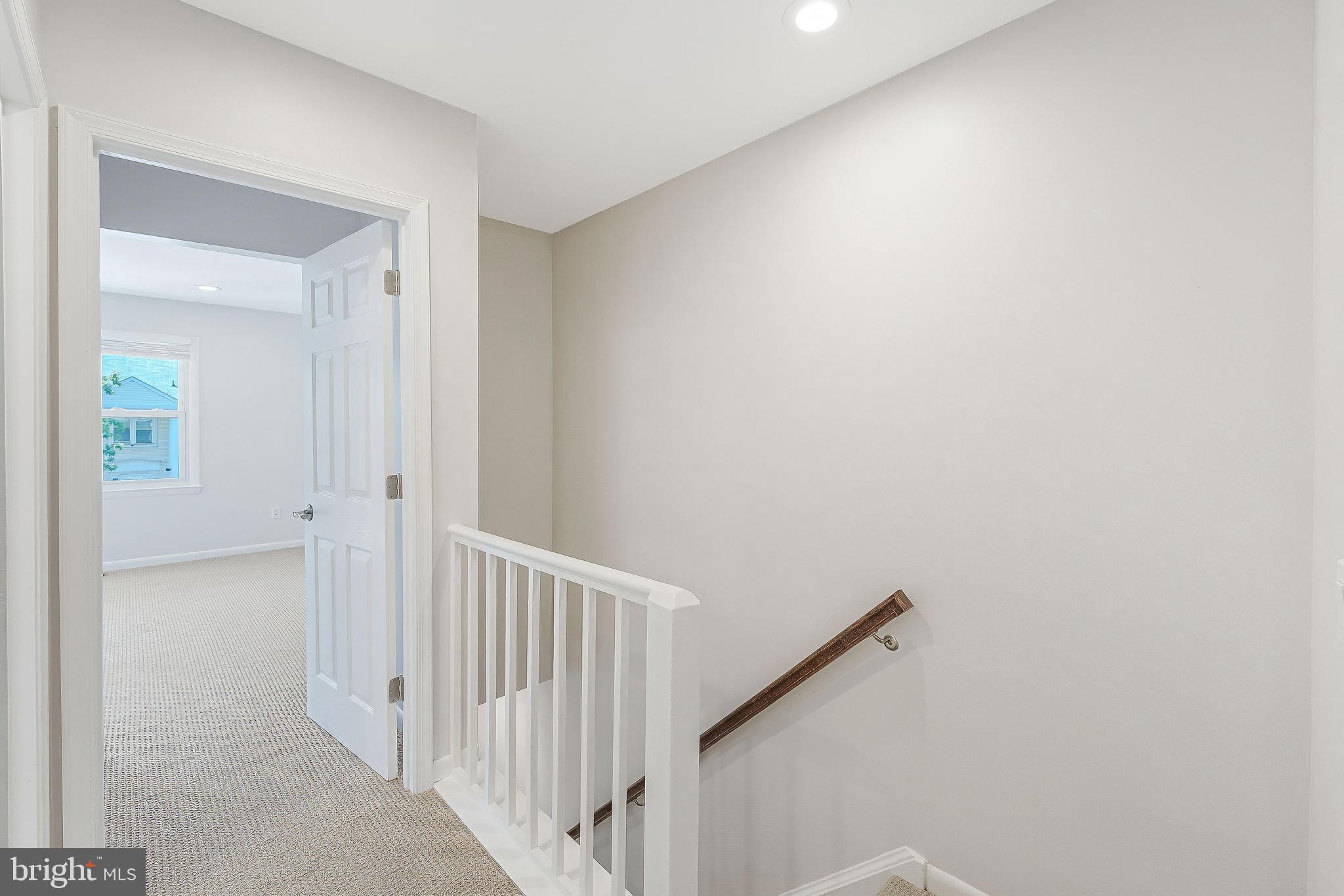 8504 Jeffersonian Ct