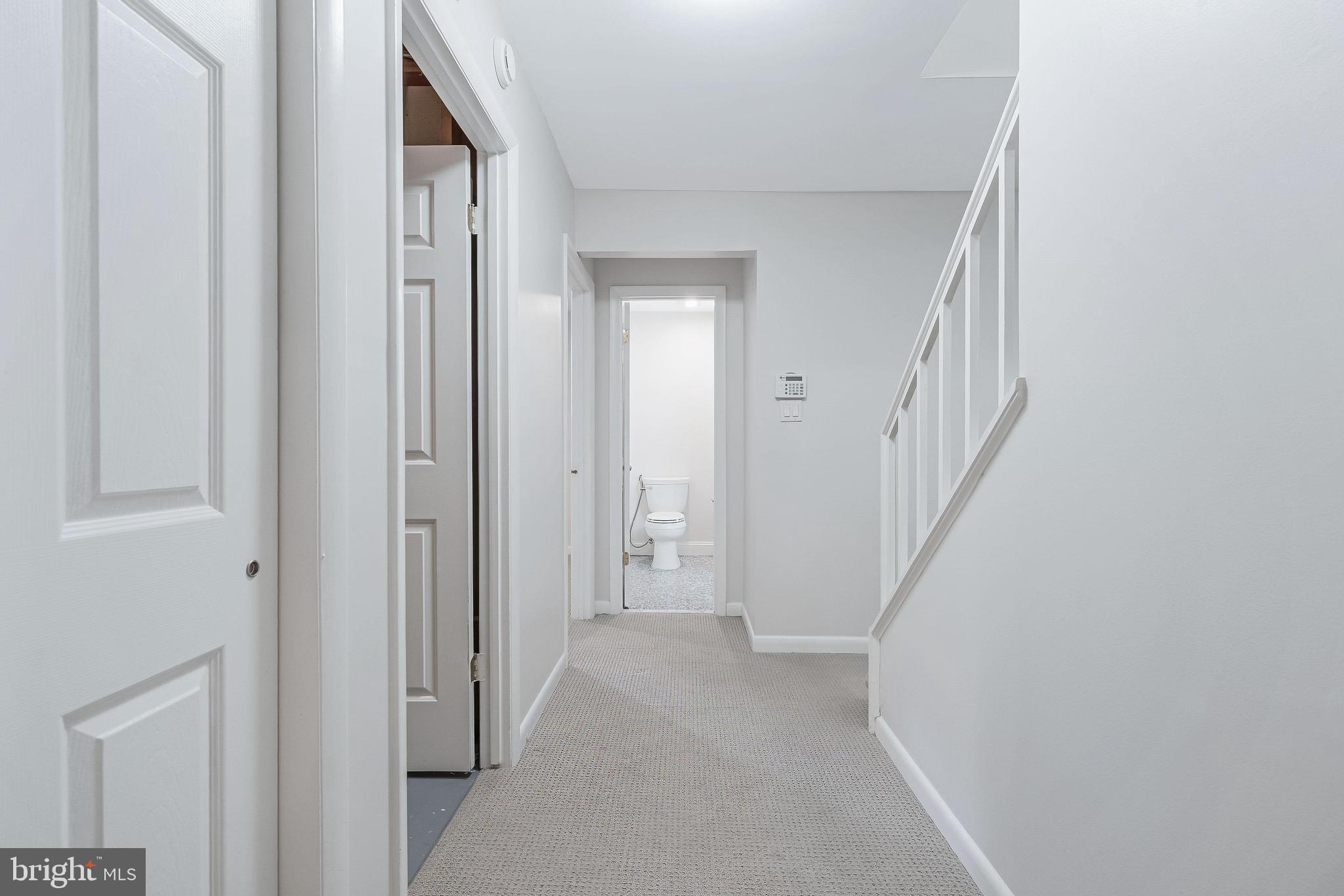 8504 Jeffersonian Ct