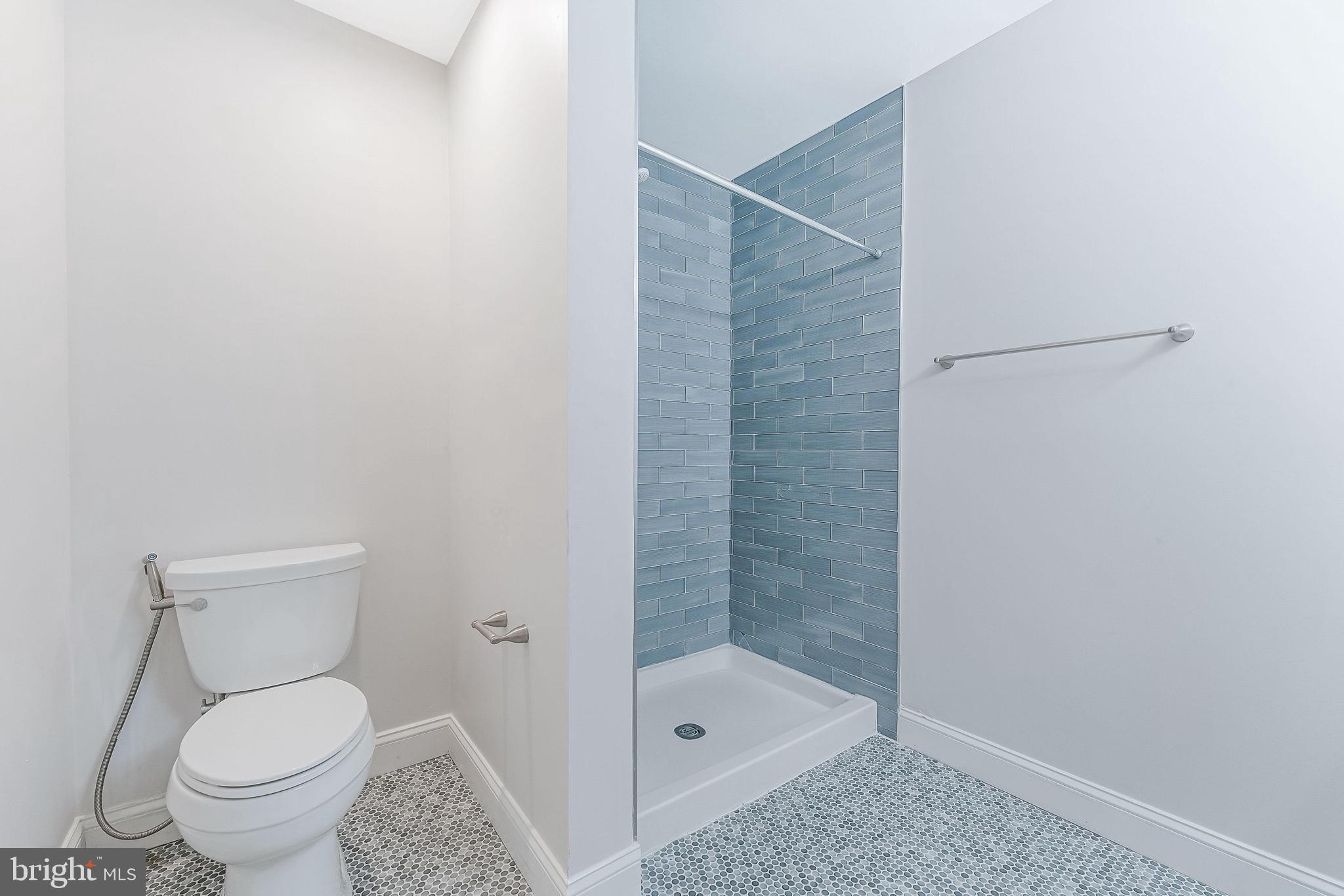 8504 Jeffersonian Ct