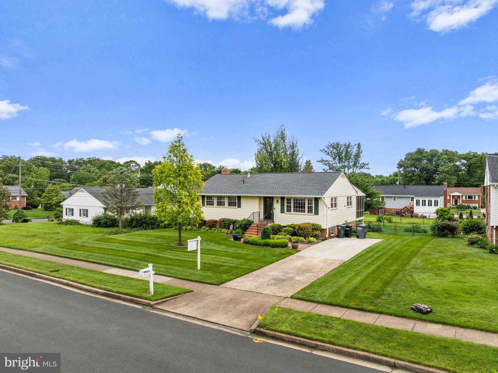 15007 CARLBERN DRIVE