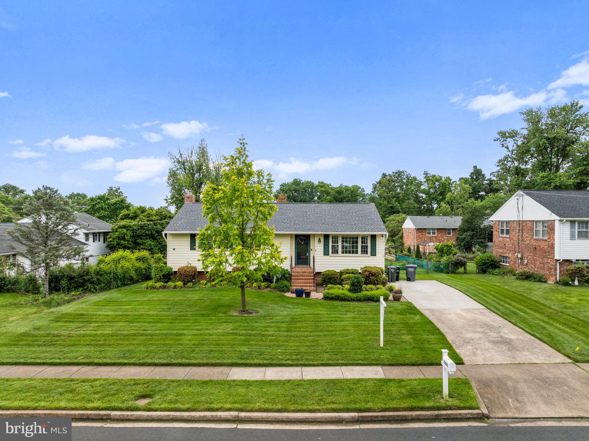 15007 CARLBERN DRIVE