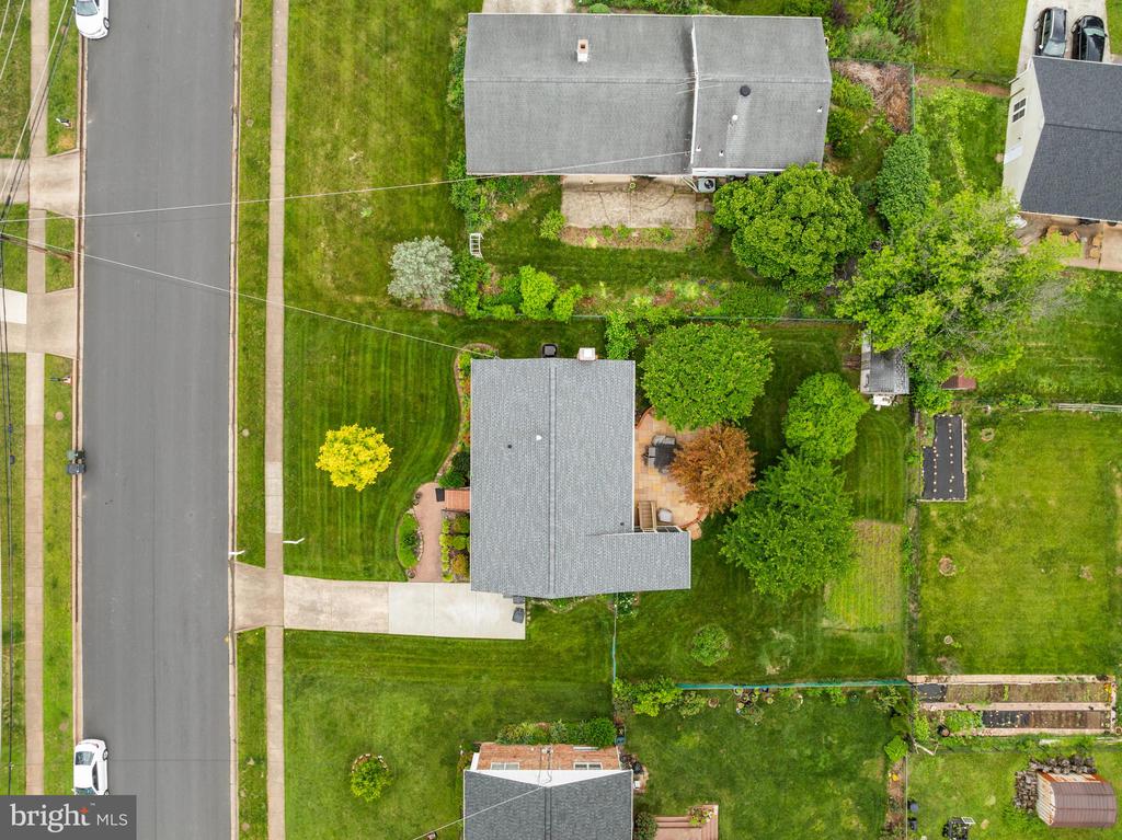 15007 CARLBERN DRIVE