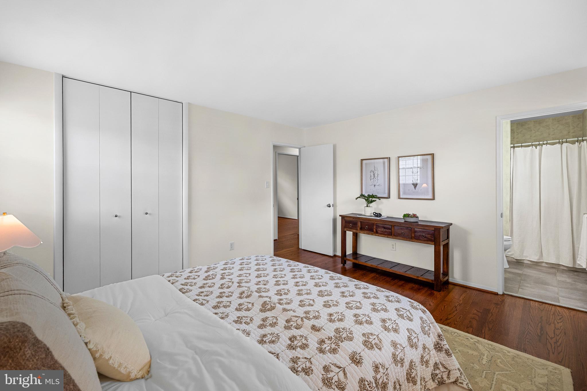 15007 CARLBERN DRIVE