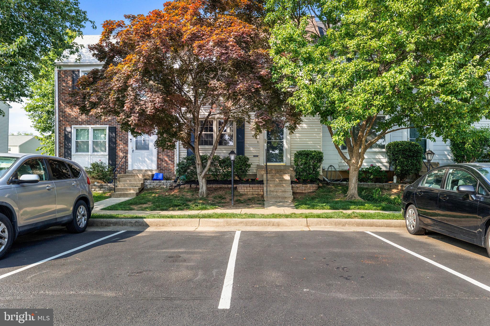 7333 CRESTLEIGH CIRCLE