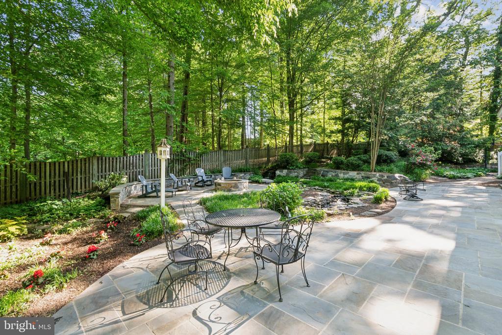 9226 Sterling Montague Dr
