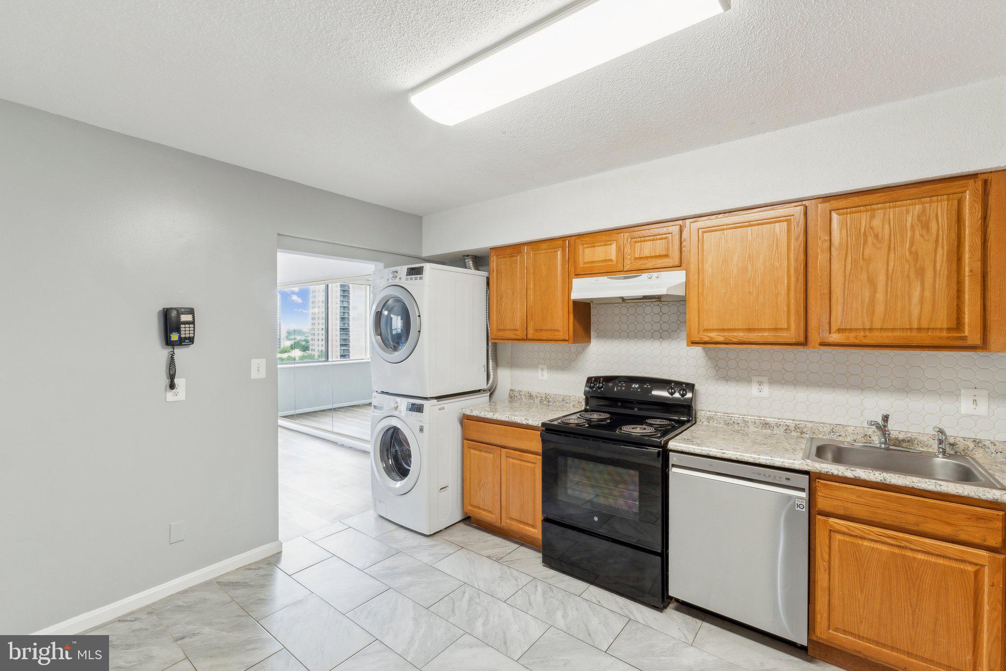 3713 S GEORGE MASON DR #1306W