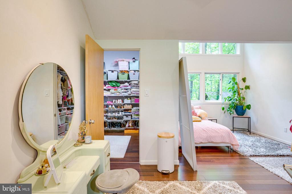 11405 PURPLE BEECH DRIVE