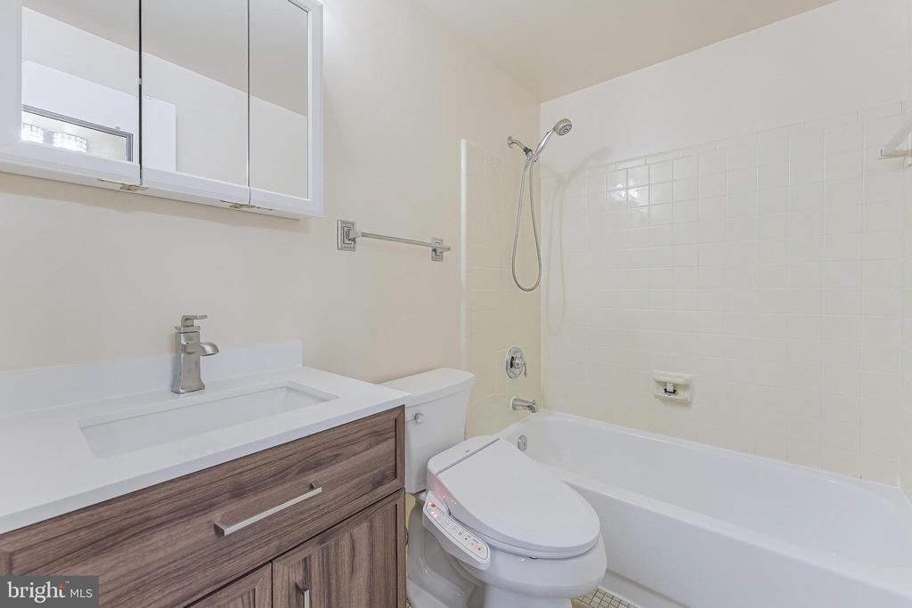 3314 Pathway Ct