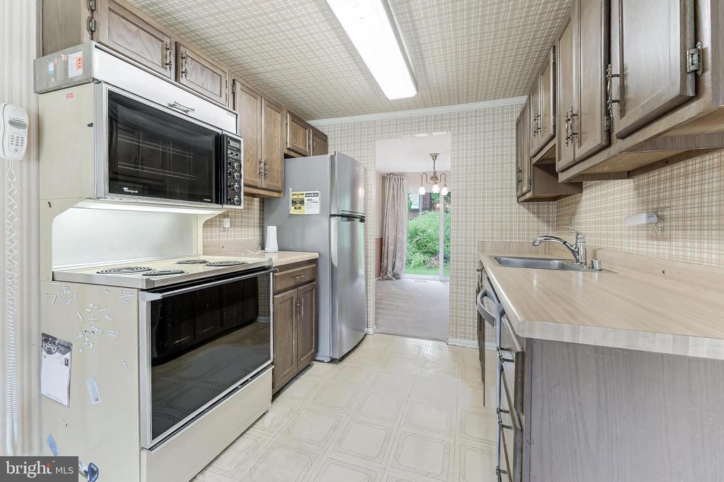 3314 Pathway Ct